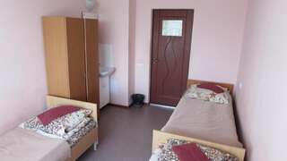 Гостиница Уктус Екатеринбург Односпальная кровать в мужском общем номере-3
